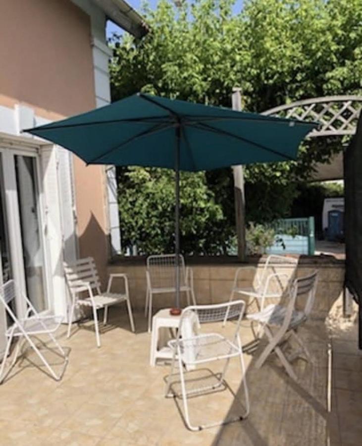 Residence Banlieue Parisienne Neuilly エクステリア 写真